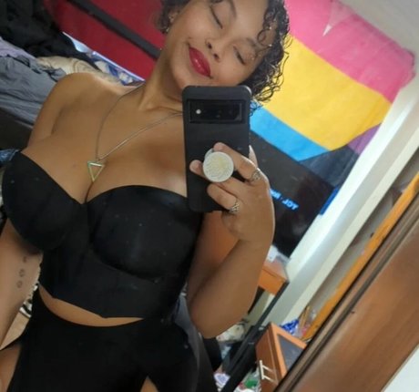 raven of chaos leaked onlyfans pics