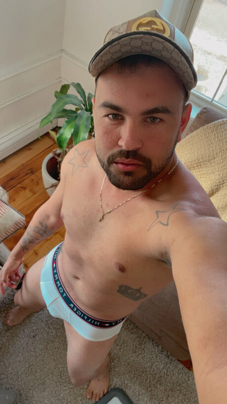 Felipe Oliveira naked onlyfans pics