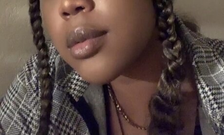 Lillth the Scorpio tits onlyfans