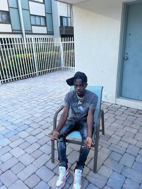 Liljit18044 onlyfans sextape leak