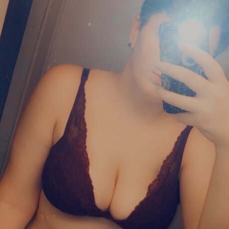 AmanitaMay leaked onlyfans