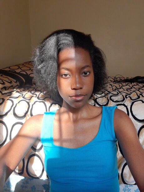 dapaah_ onlyfans boobs