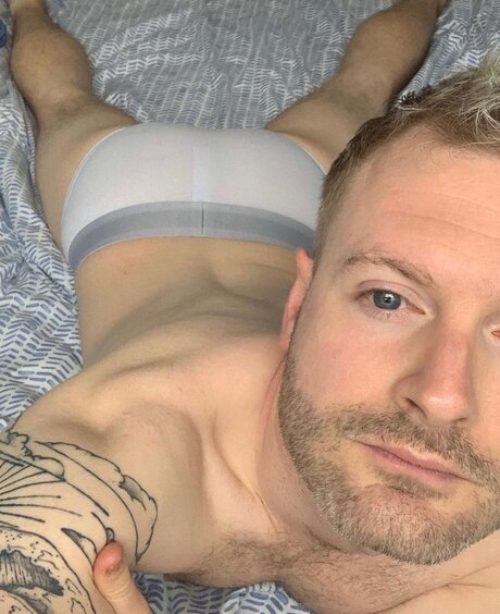 Kiwiinlondon onlyfans leaked.