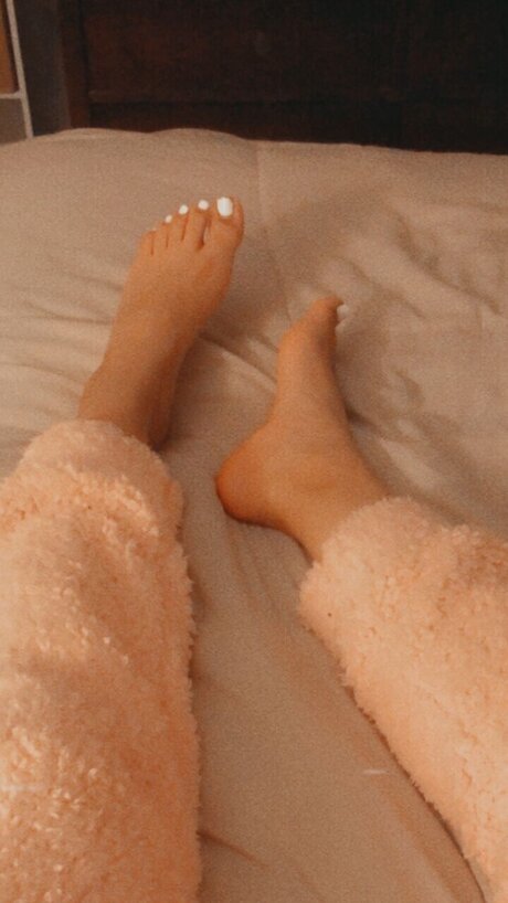 Beee nude leaked onlyfans