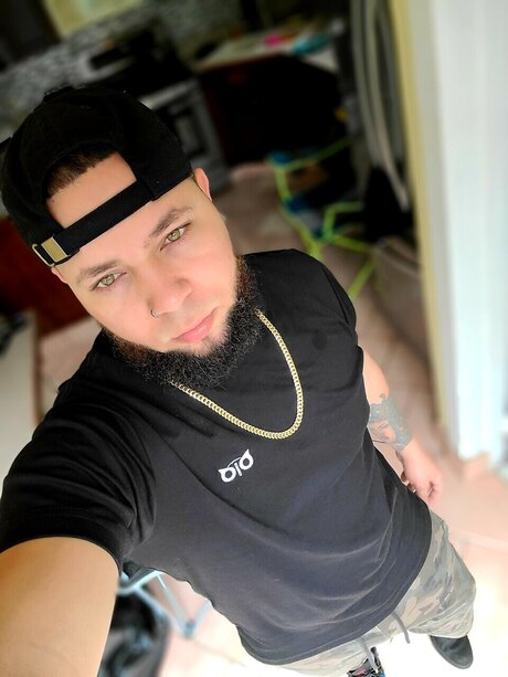 Julian Ramirez onlyfans sex leaked