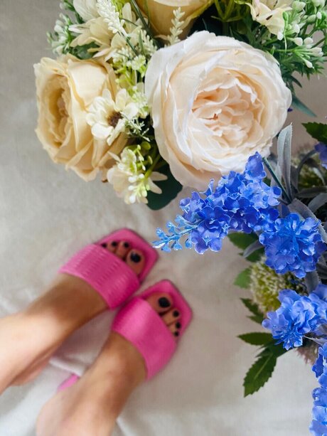 Flirty feet princess_ onlyfans model