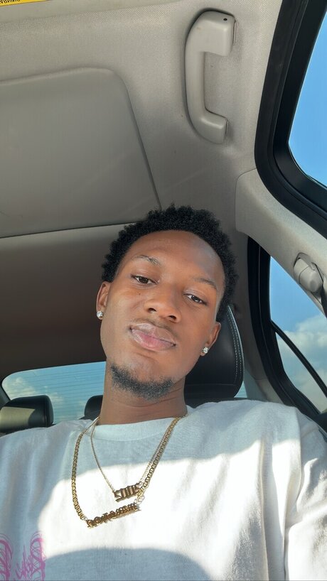 Mr Make U Moan onlyfans leak free