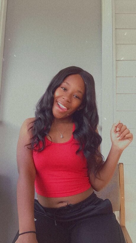 Ahyanna Ivey onlyfans fotos