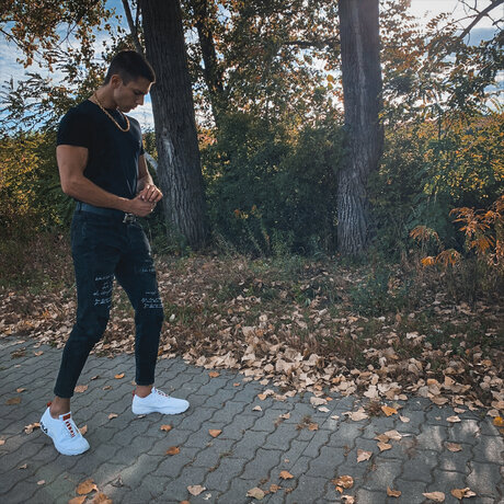 Tam s Orosz only fans leak