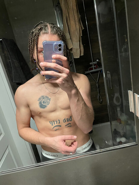 Panas So High onlyfans strip