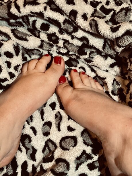 _littlepiggies8 leaked onlyfans pictures
