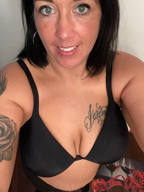 Jennifer Maglaya onlyfans leaks.