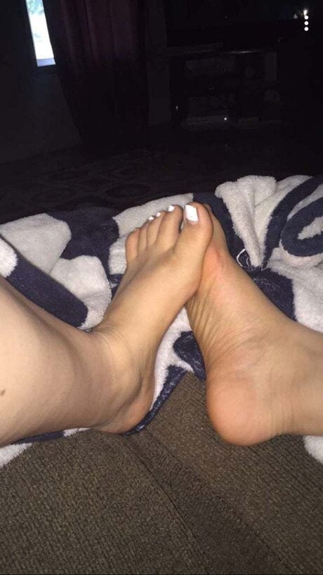 Imperfect Brat_ onlyfans nudes