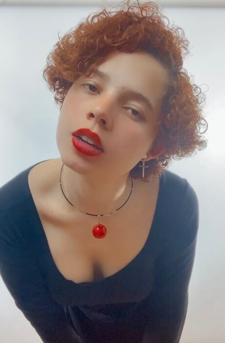 MadeMor naked onlyfans