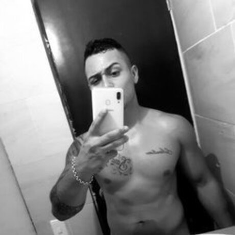 paulbollocco onlyfans leaked tits