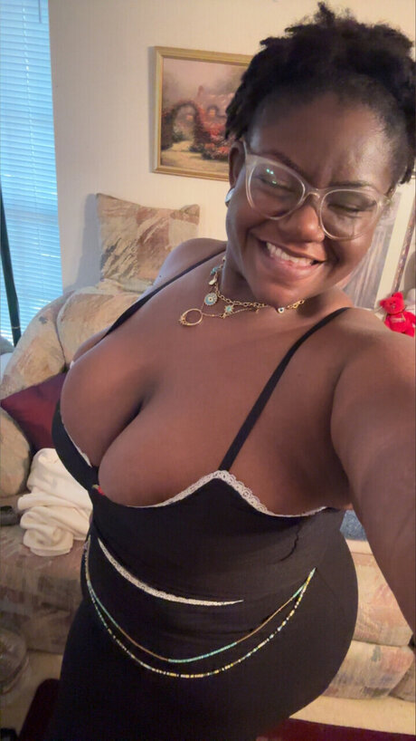 Quailly feet onlyfans