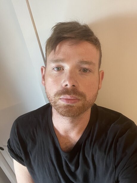 Fred C_ nude only fans