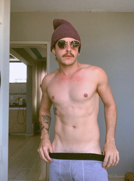 Vin cius Lorenzo Miranda tits onlyfans