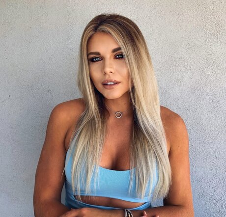 KinzSky onlyfans for free