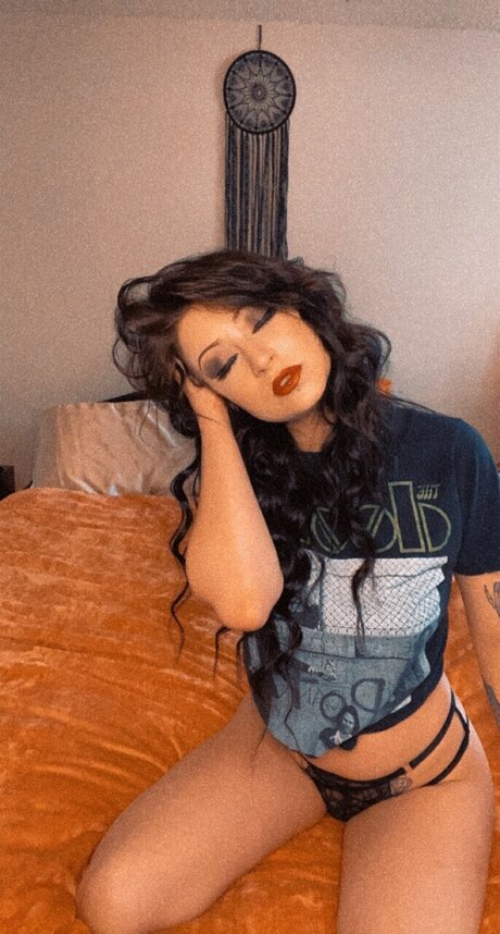 Ramona Cooper onlyfans photos