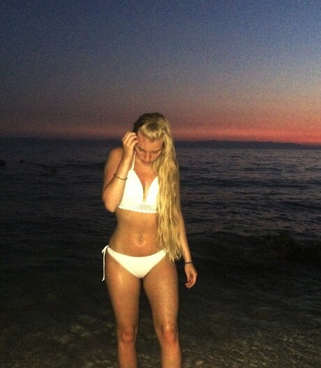 nika onlyfans leaked tits