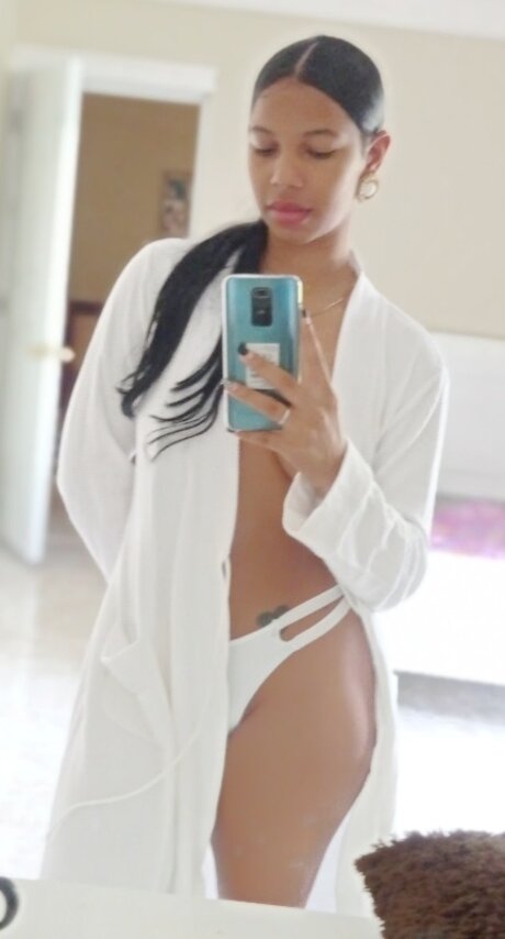 Carolin tits onlyfans