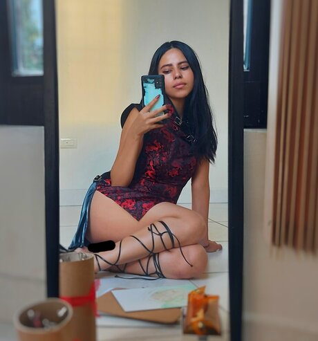 Sara Raya topless onlyfans