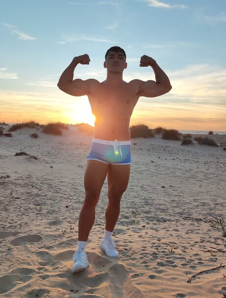 Loong only fans leaked porn