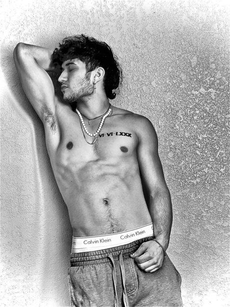 Damien Angel onlyfans topless