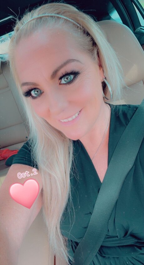 MamieKathleen onlyfans leaked pics