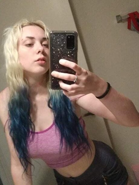 Harley Queef nude onlyfans