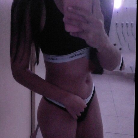 bylayaa nude onlyfans leak