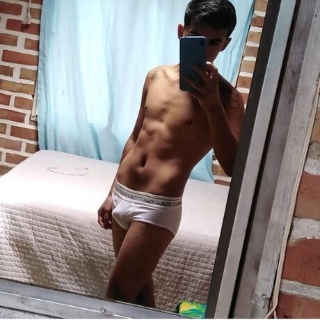 Roberth onlyfans archive