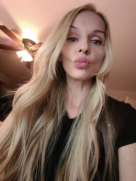 Kristy0511 nude only fans leaks