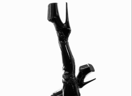 Feet4U87 onlyfans naked leak