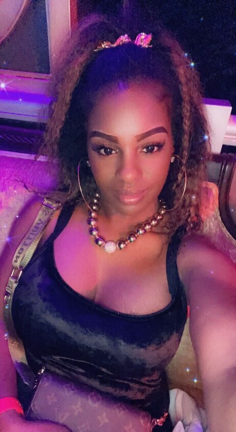 Kianna pics onlyfans