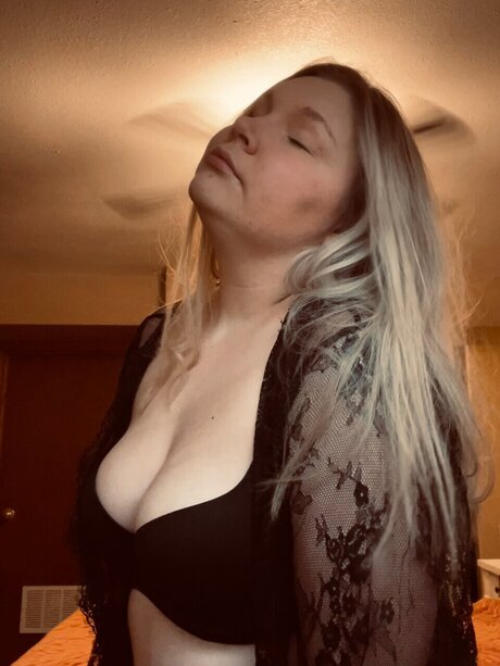 Marigold nudes only fans