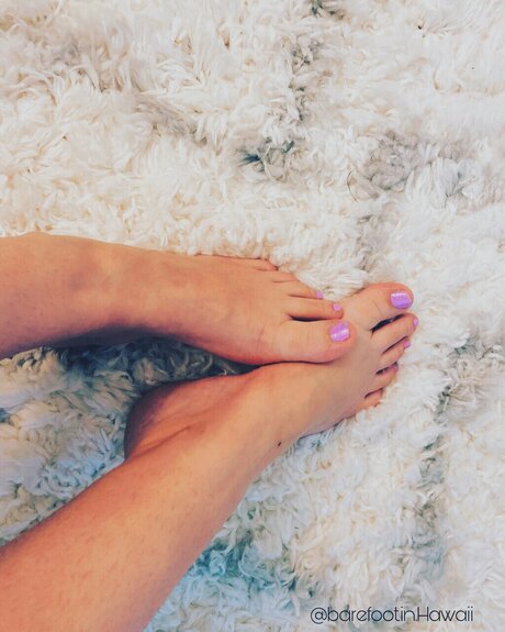 Barefoot in Hawaii onlyfans