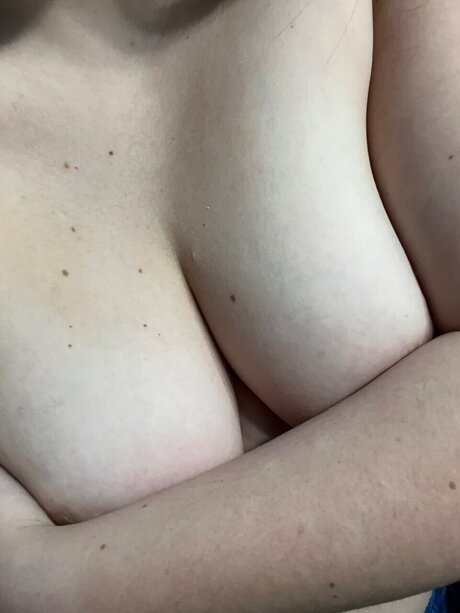 SassyGirl55 onlyfans pic