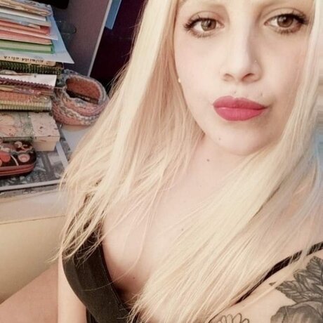 PLUMITAS leak only fans