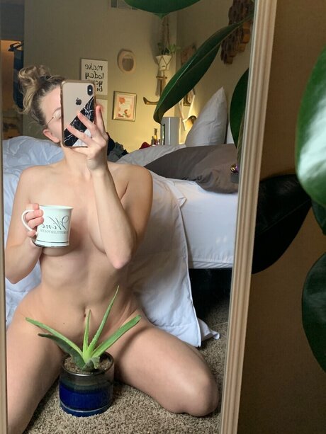 OnlyPlants_ onlyfans free