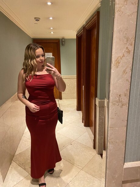 Lowri Taylor onlyfans hot