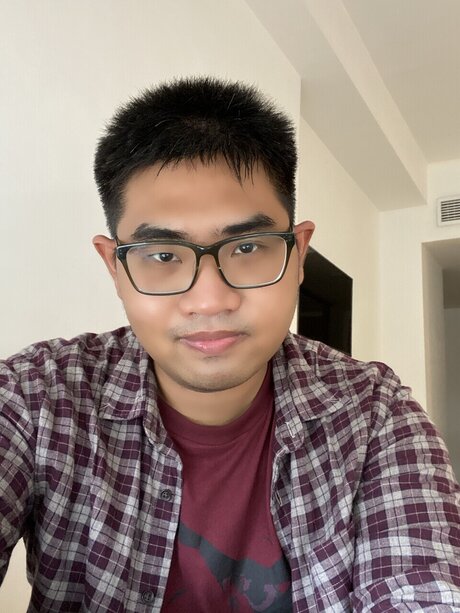 Andreas Zuriel onlyfans joi