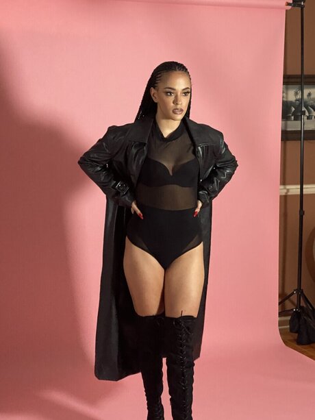 Simone onlyfans for free