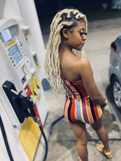 Zillionaire Experience onlyfans leaked pictures