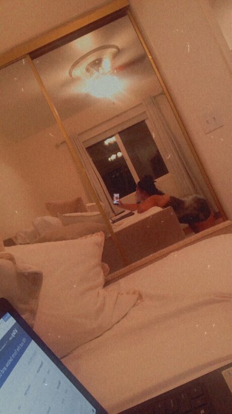 jizzzzzle420 onlyfans nudes leaks