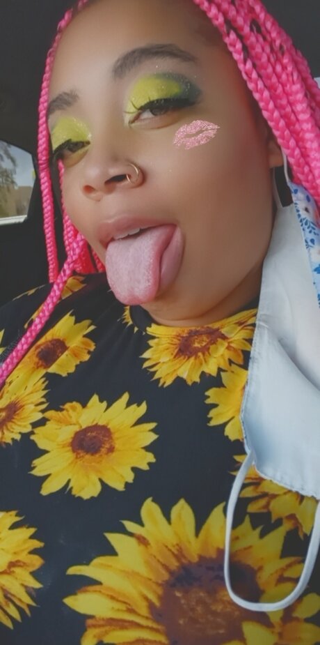 QueenDej naked onlyfans