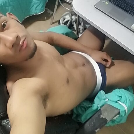 Manu Sanmartin onlyfans leak