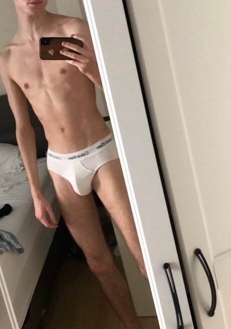 Maximilian onlyfans lesk