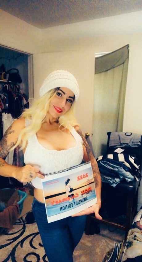 Roxanne Saldana leaked onlyfans nude